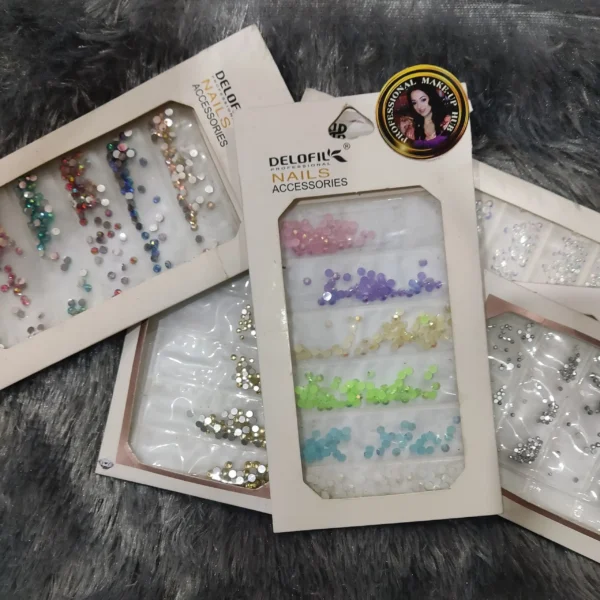 Nail Art Multiple Stone