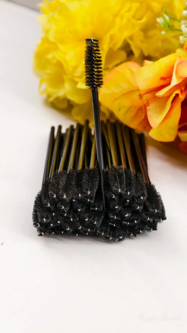 Lash & Luxury Disposable spooli