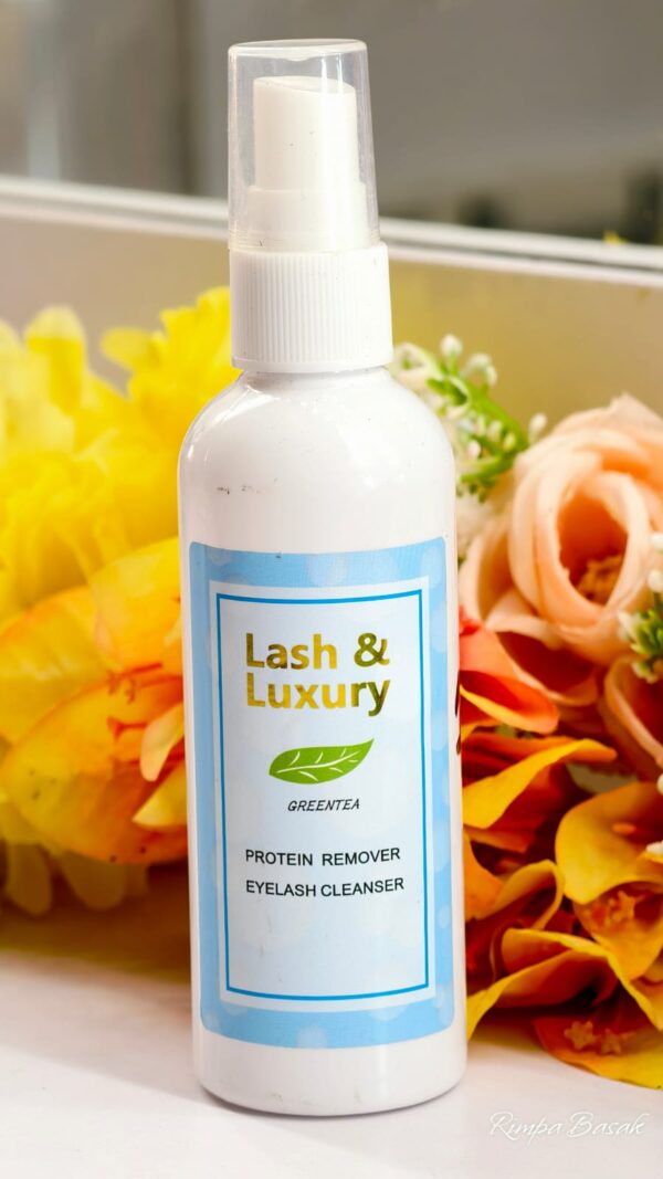 Lash & Luxury Green Tea Eyelash Cleanser